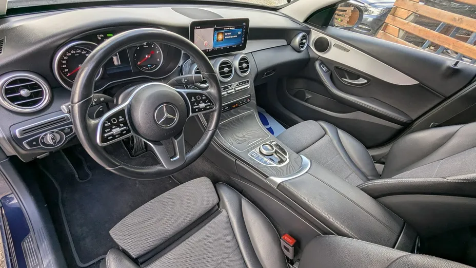 MERCEDES-BENZ C Klasa -