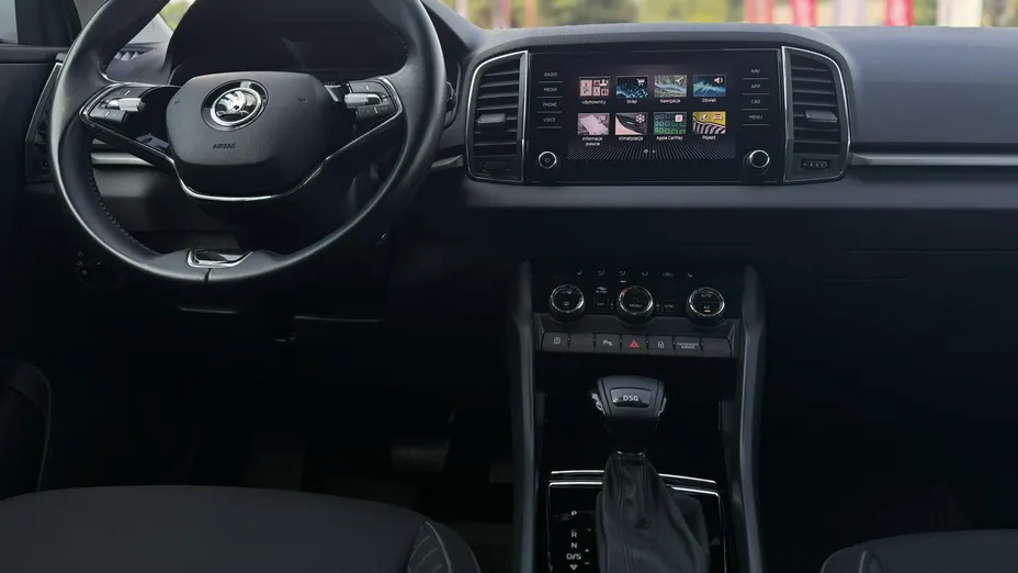 SKODA Karoq -