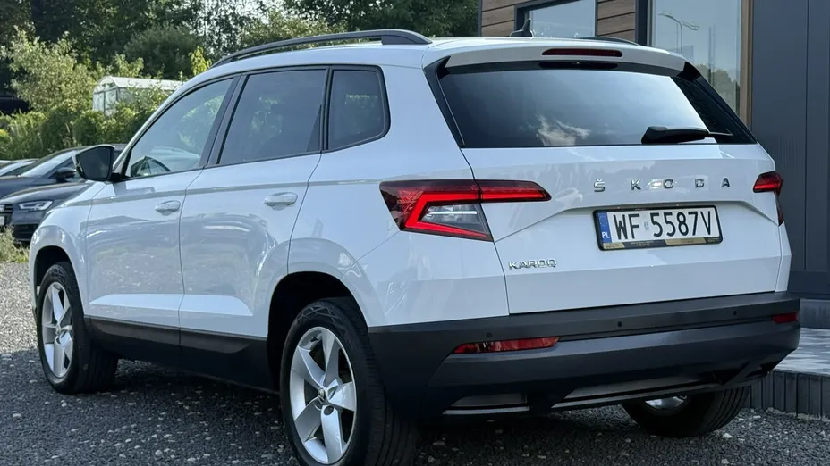 SKODA Karoq -