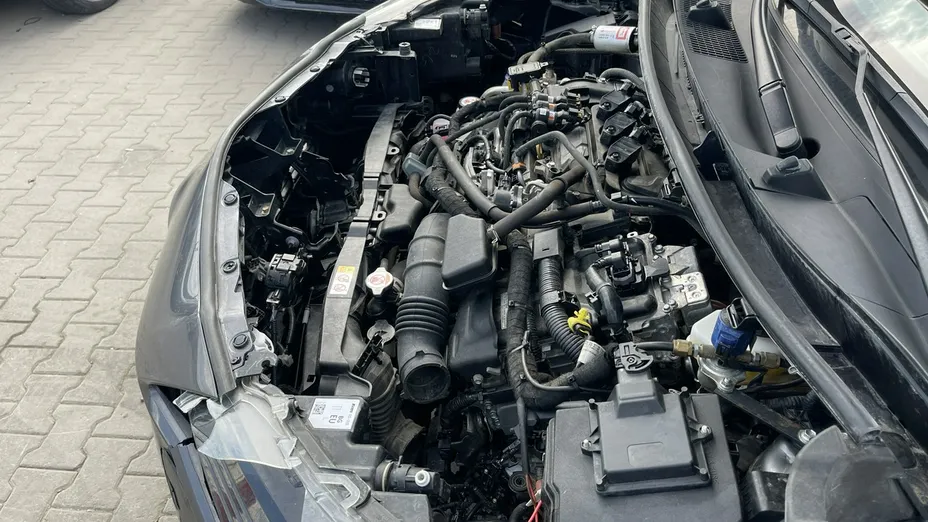 TOYOTA Yaris Cross -