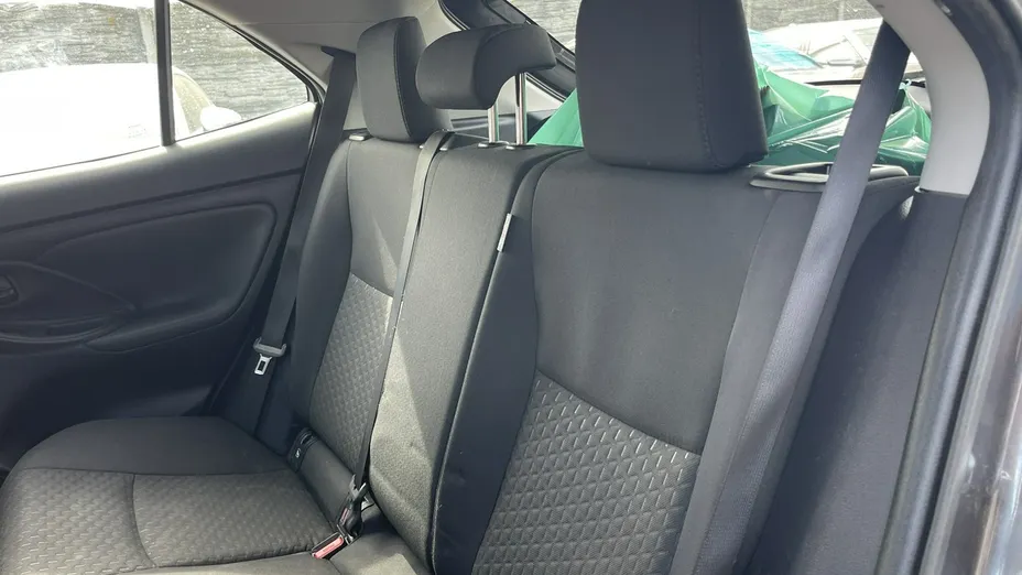 TOYOTA Yaris Cross -