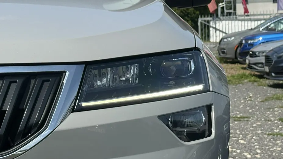 SKODA Karoq -