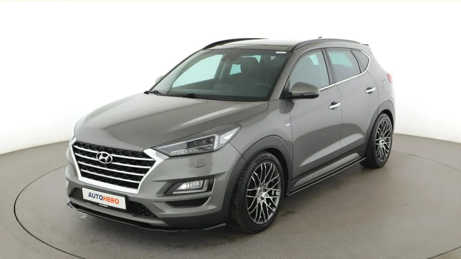 HYUNDAI Tucson -