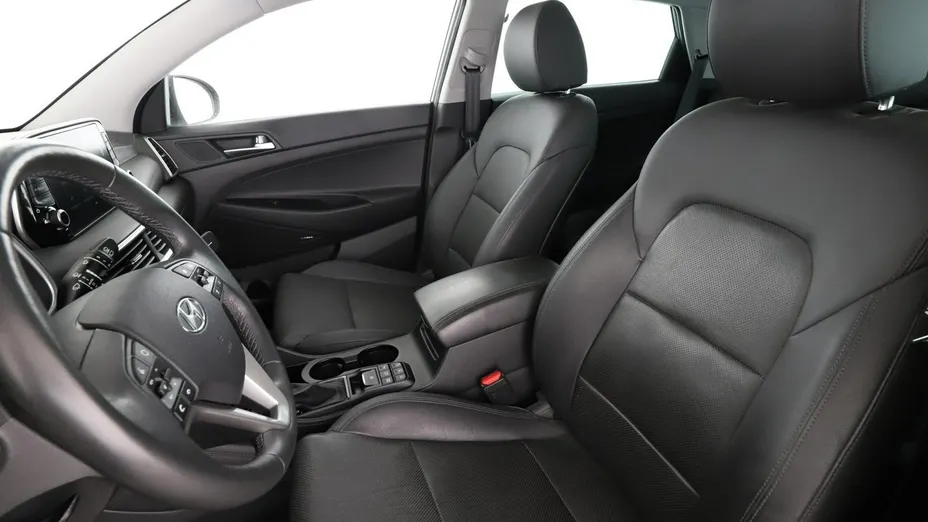 HYUNDAI Tucson -