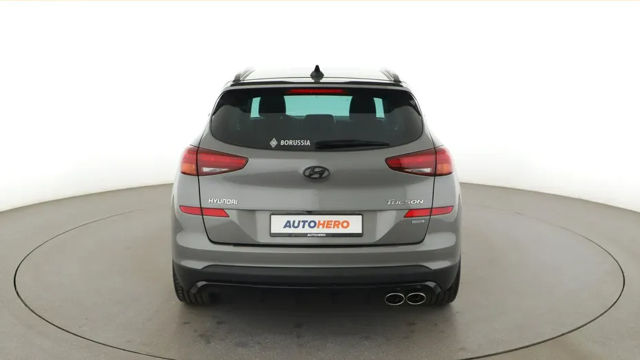 HYUNDAI Tucson -