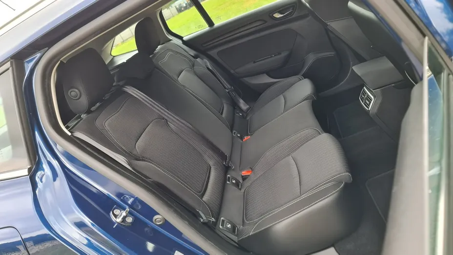 RENAULT Megane -