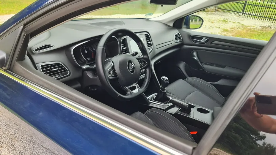 RENAULT Megane -