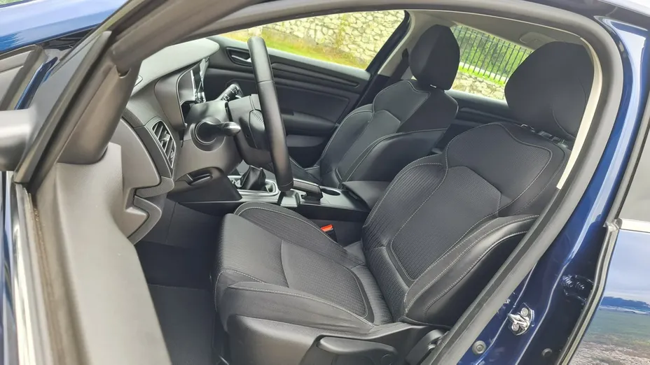 RENAULT Megane -
