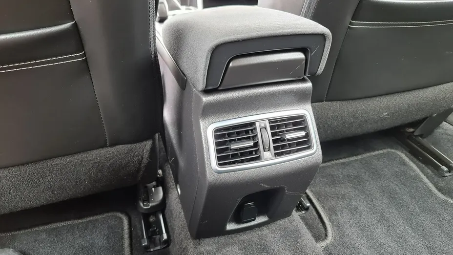 RENAULT Megane -