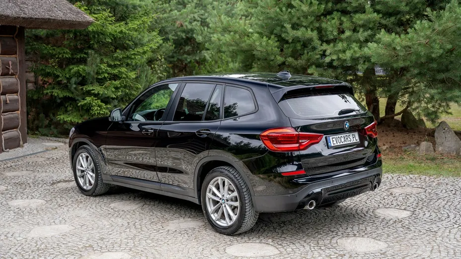 BMW X3 -