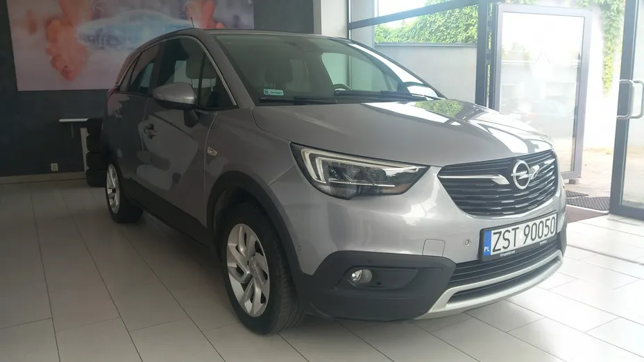 OPEL Crossland X -