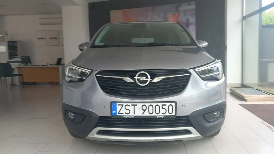 OPEL Crossland X -