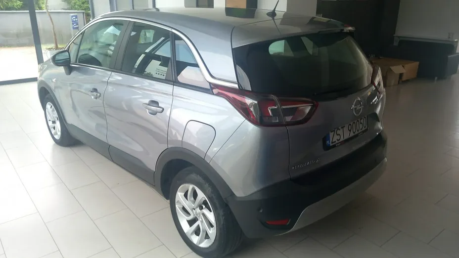 OPEL Crossland X -
