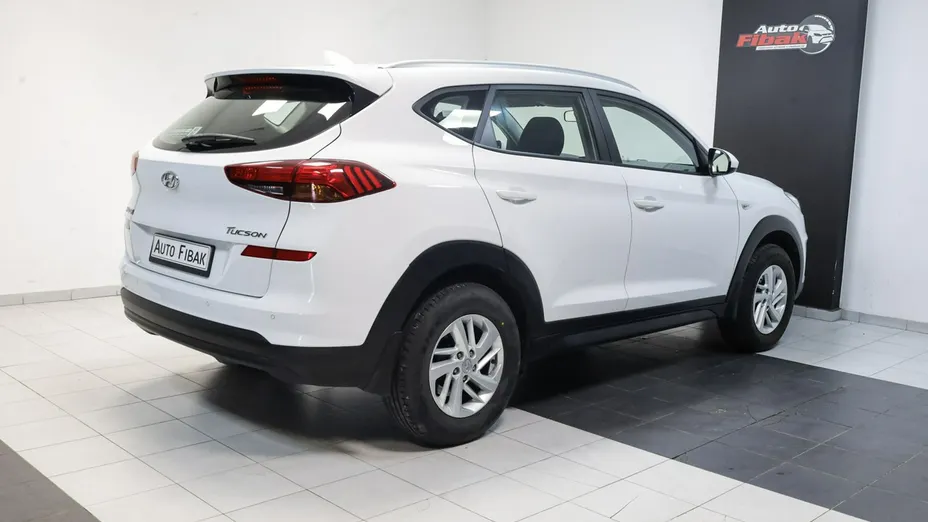 HYUNDAI Tucson -