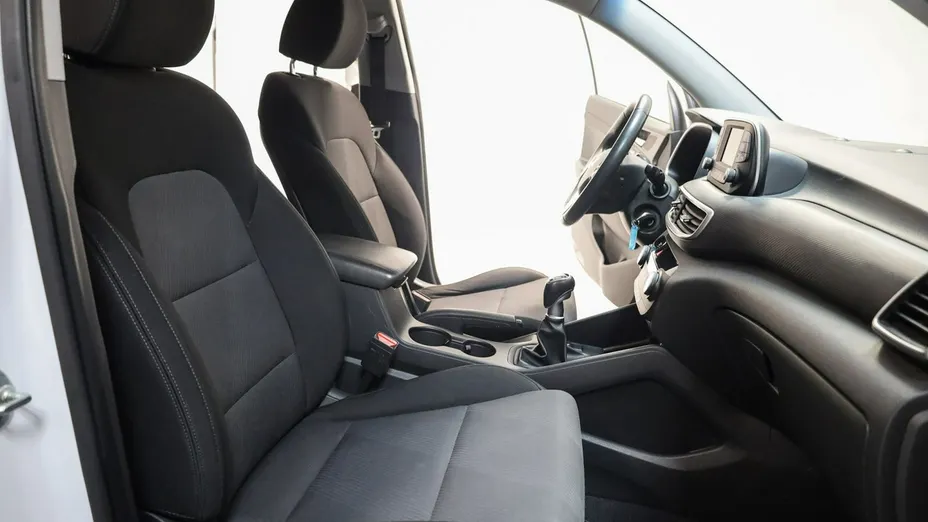 HYUNDAI Tucson -