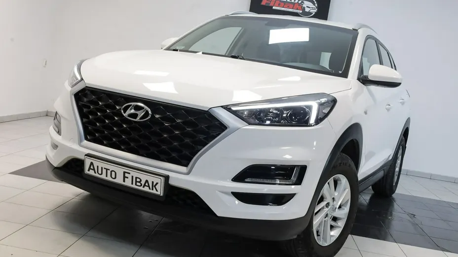 HYUNDAI Tucson -
