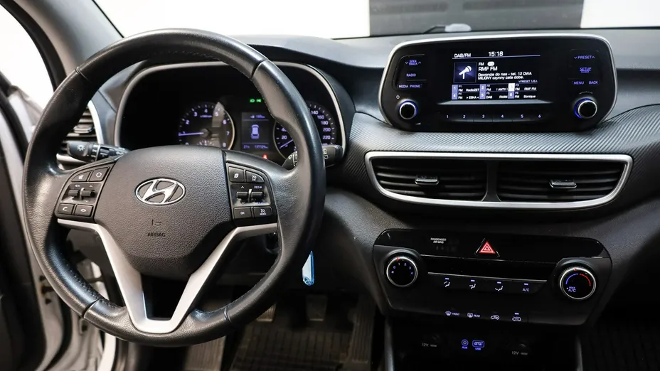 HYUNDAI Tucson -
