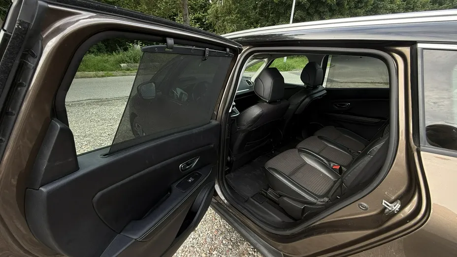RENAULT Grand Scenic -