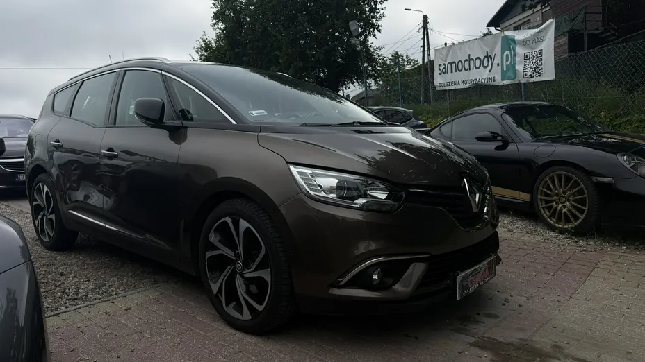 RENAULT Grand Scenic -