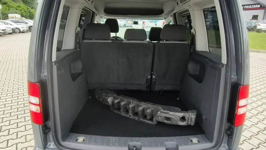 VOLKSWAGEN Caddy -