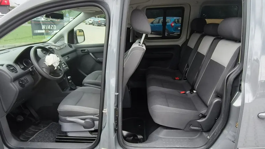VOLKSWAGEN Caddy -