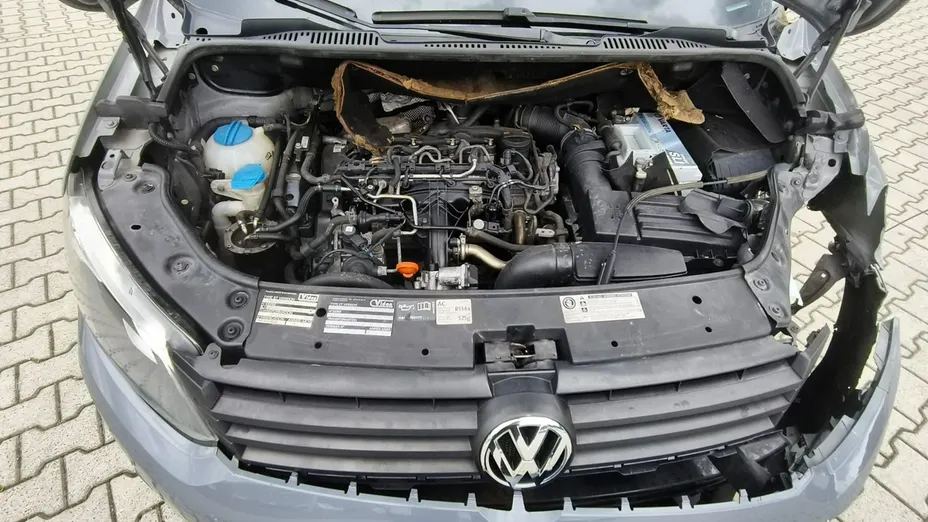 VOLKSWAGEN Caddy -