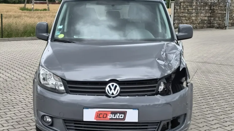 VOLKSWAGEN Caddy -