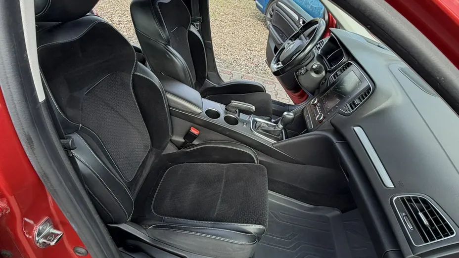 RENAULT Megane -