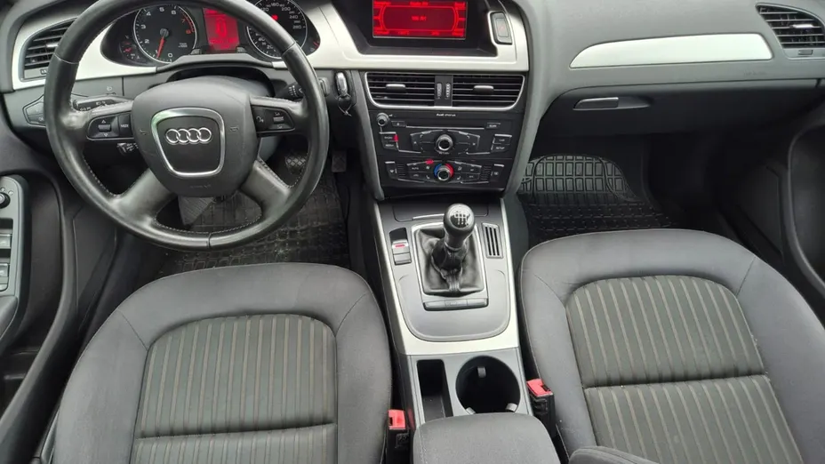AUDI A4 Avant -