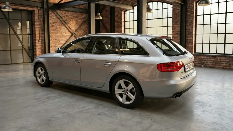 AUDI A4 Avant -