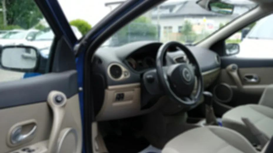 RENAULT Clio -