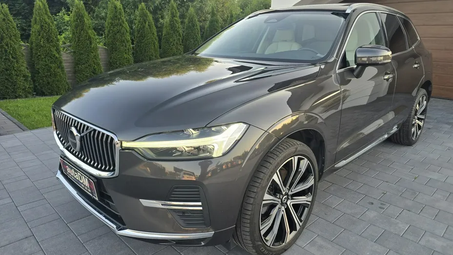 VOLVO XC60 -