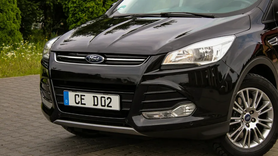 FORD Kuga -