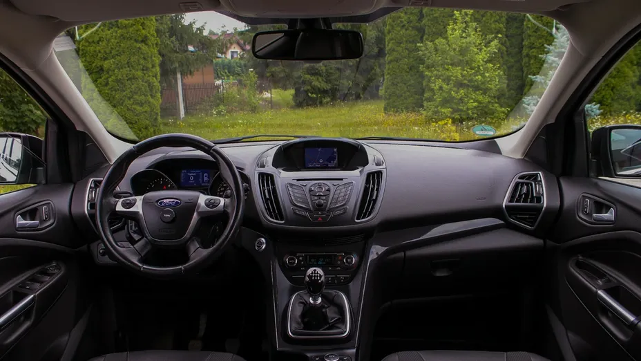 FORD Kuga -