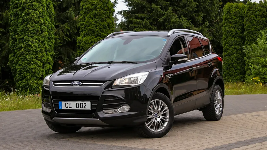 FORD Kuga -
