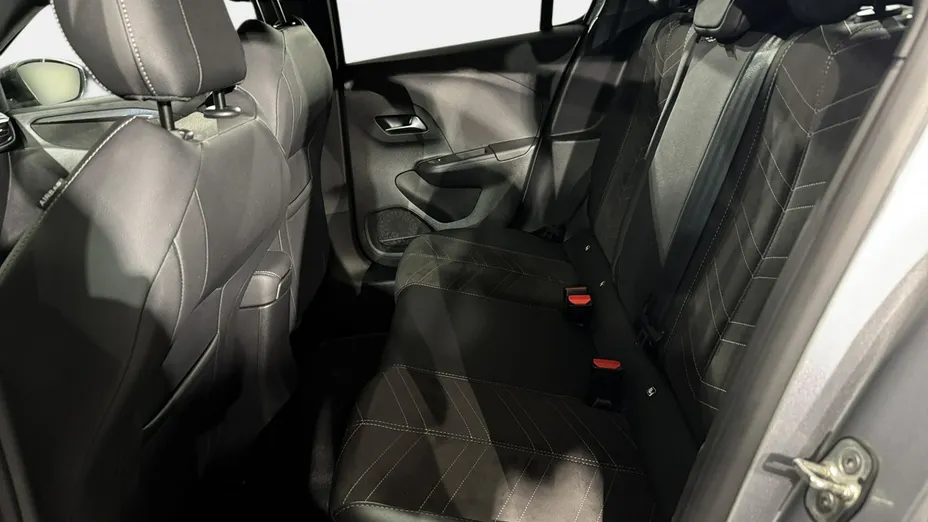 OPEL Corsa -