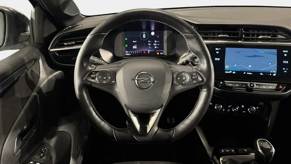 OPEL Corsa -