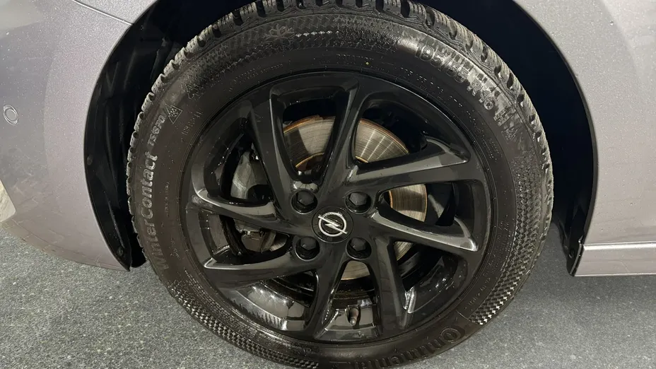 OPEL Corsa -