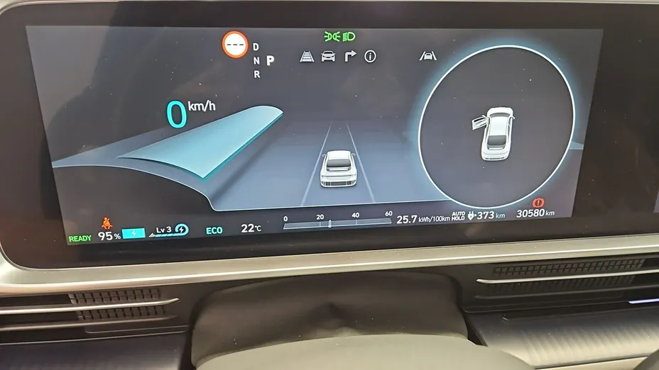 HYUNDAI Ioniq 6 -