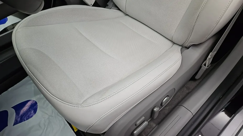 HYUNDAI Ioniq 6 -