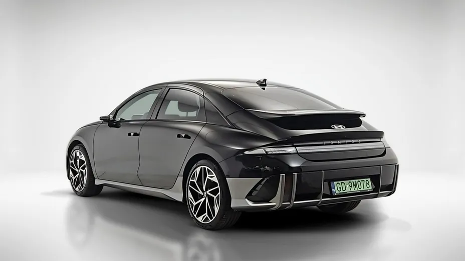 HYUNDAI Ioniq 6 -