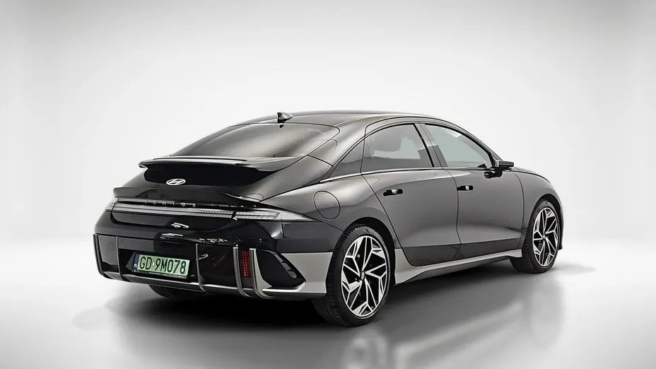 HYUNDAI Ioniq 6 -