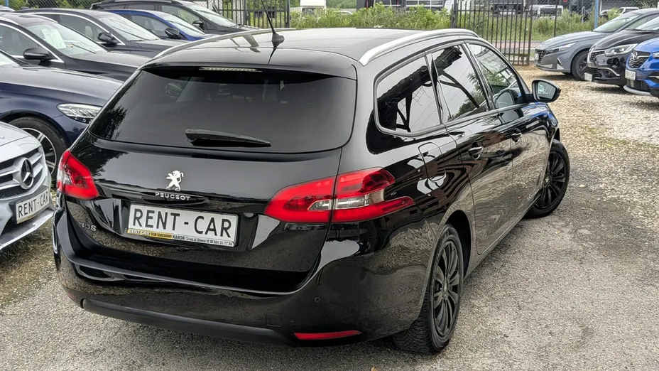 PEUGEOT 308 -