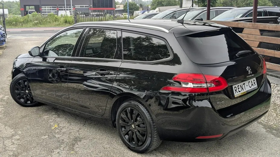 PEUGEOT 308 -