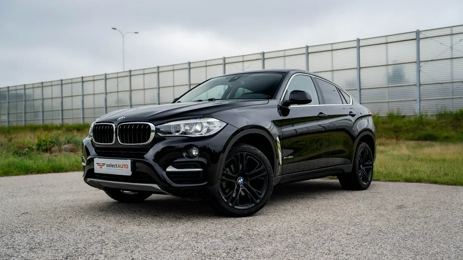BMW X6 -