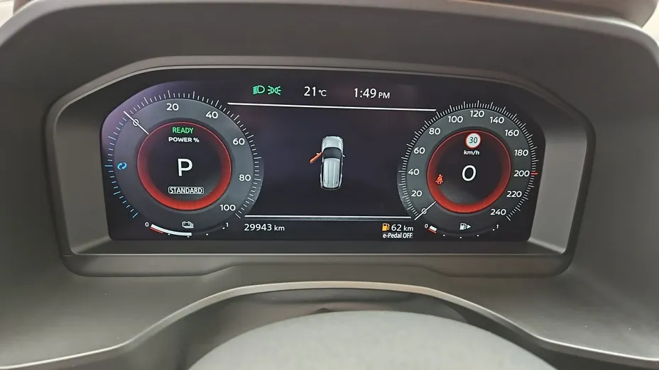 NISSAN X-Trail -