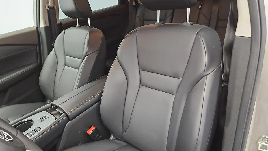 NISSAN X-Trail -