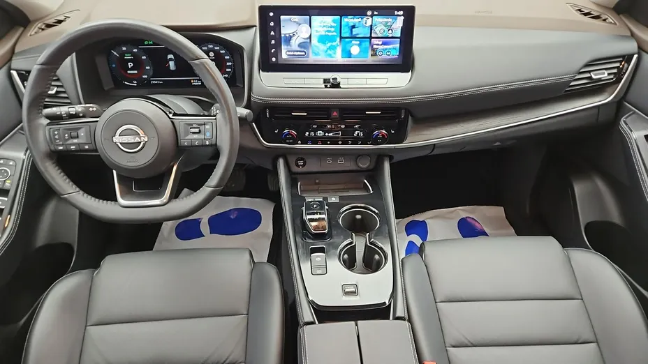 NISSAN X-Trail -