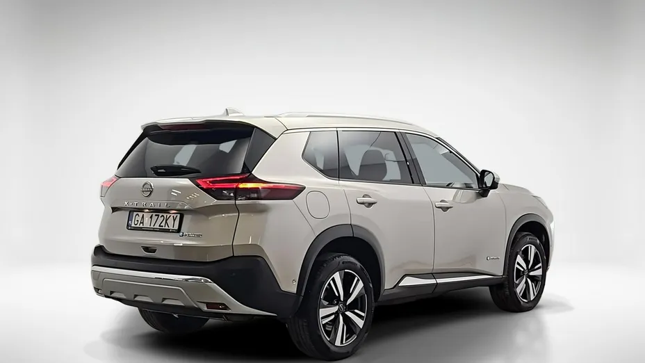 NISSAN X-Trail -