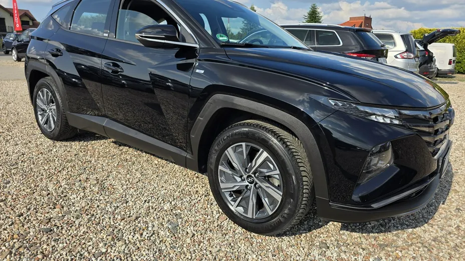 HYUNDAI Tucson -